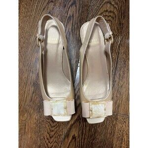 Stuart Weitzman Patent Leather Bow Accents Slingback Sandals Women's Size: 7.5